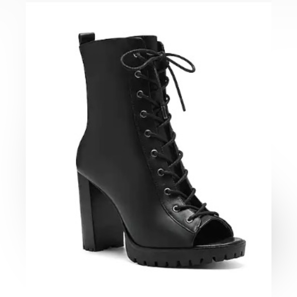 Vince Camuto bootie open toe boots—EUC